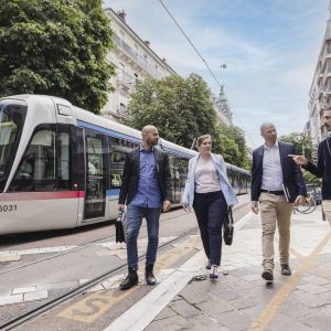 7867-Congressistes___tramway(3)